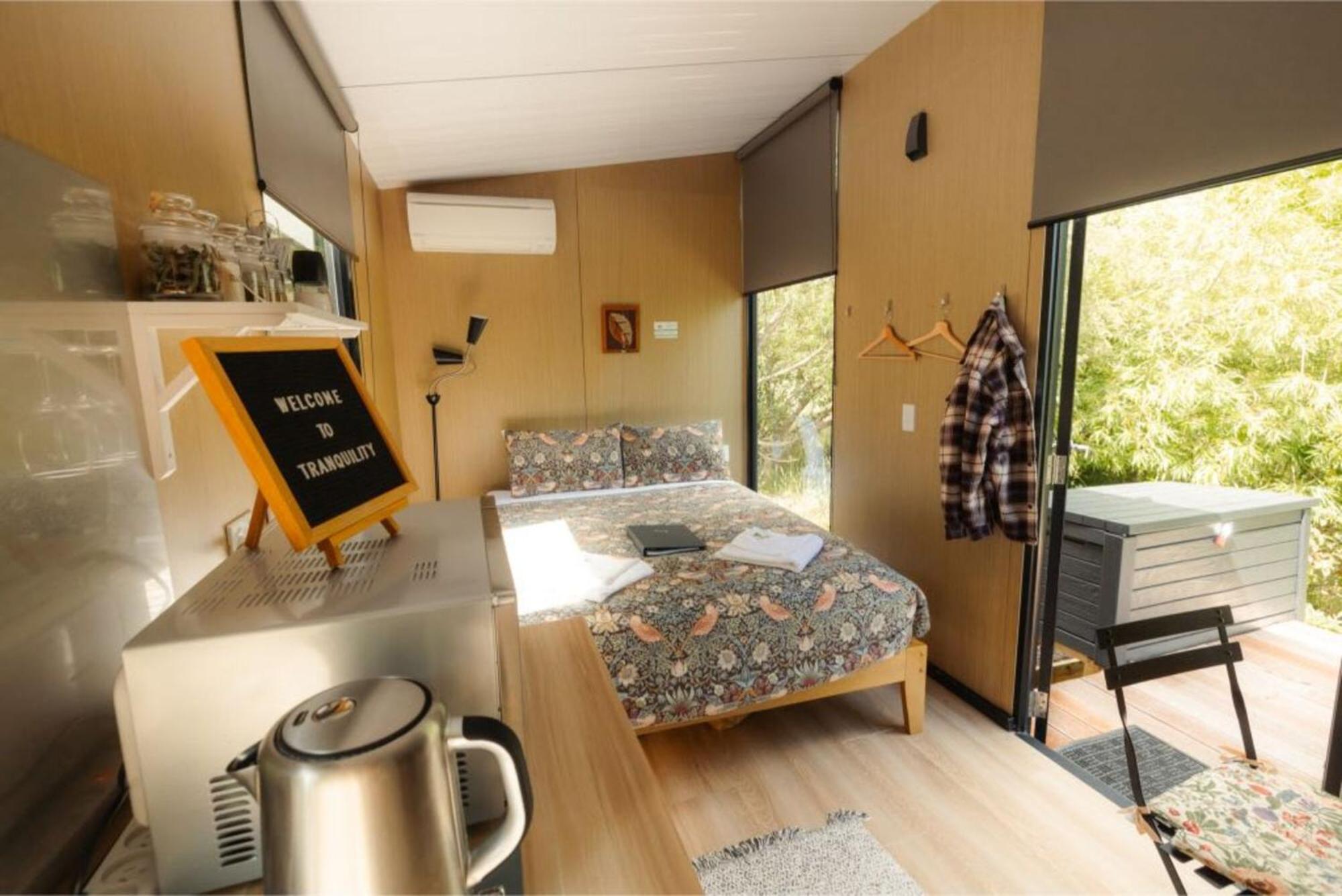 Tranquility Tiny House By Tiny Away Villa Owaka Exterior photo